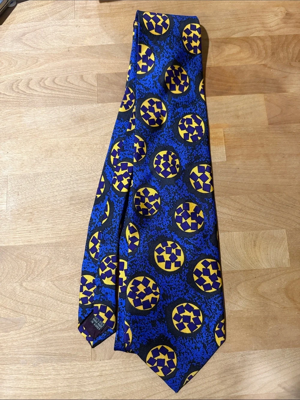 Nadia Roden 100% Silk Blue and Yellow Geometric Men's Tie